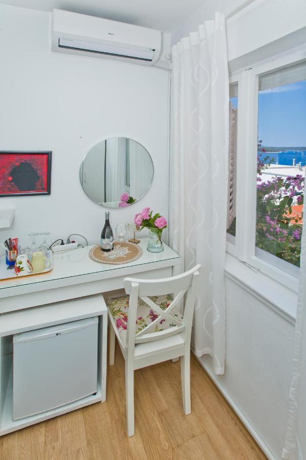Rooms Carpe Diem Hvar Χβαρ Εξωτερικό φωτογραφία