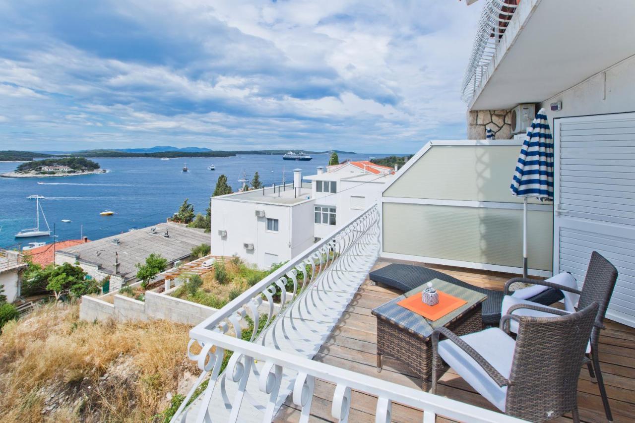 Rooms Carpe Diem Hvar Χβαρ Εξωτερικό φωτογραφία